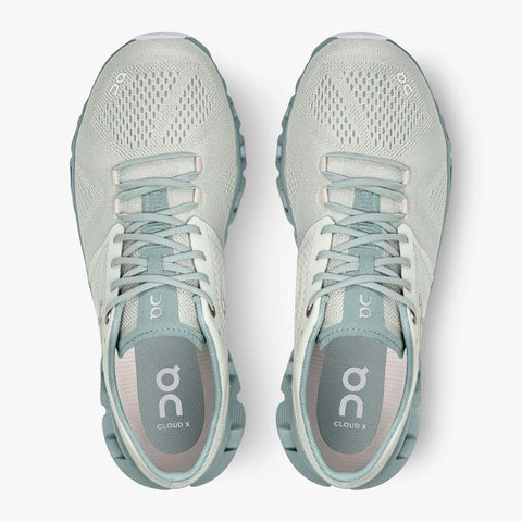 On Running Women's Cloud X Aloe/Surf